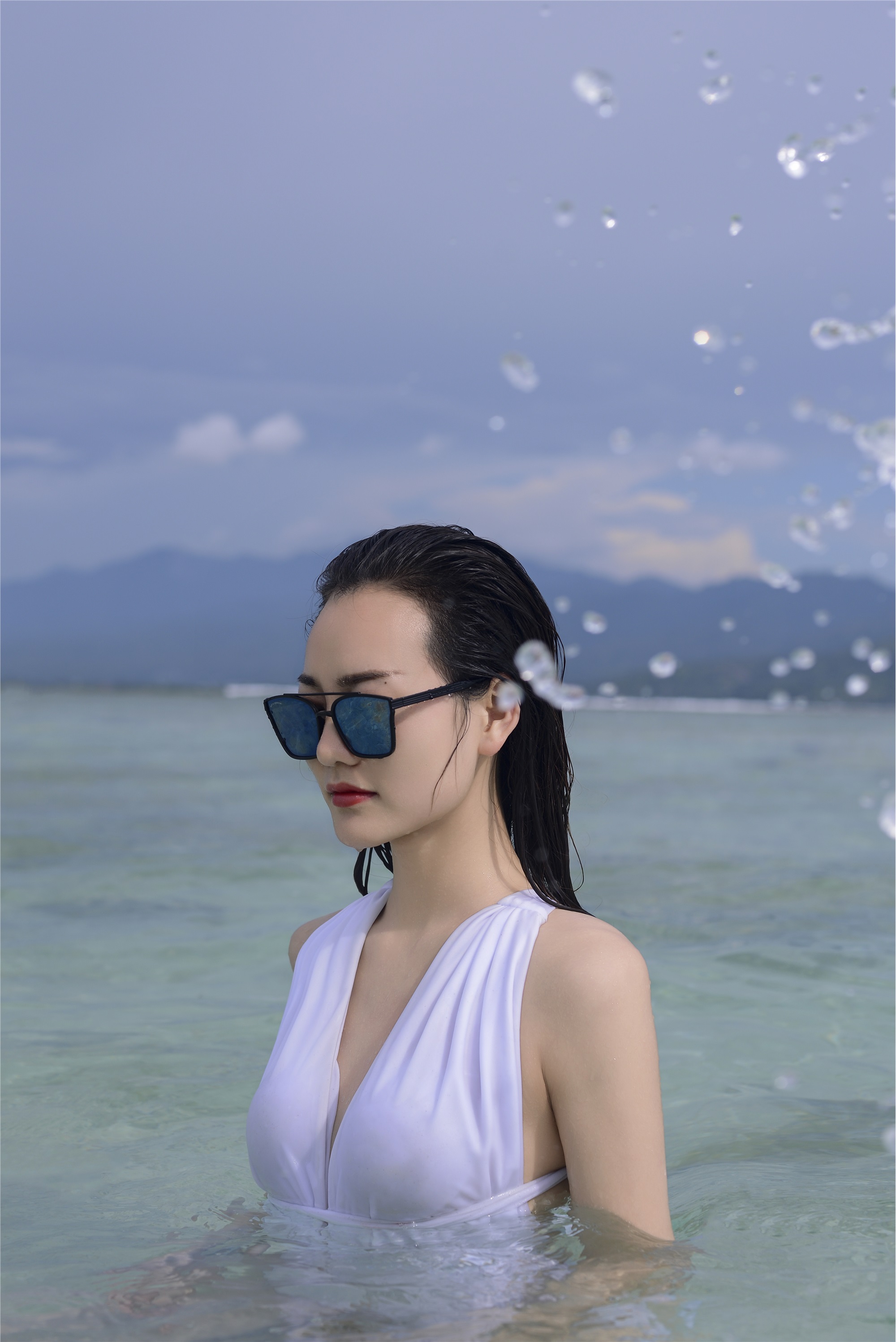 YITUYU艺图语 2025.02.04 Coastal  Beach 钟钟